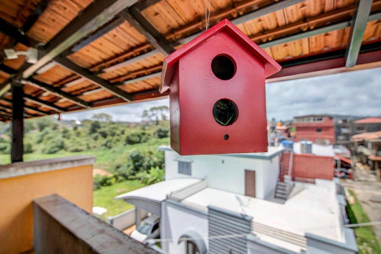 Oyo 79233 Hotel Hive Stays Kochi エクステリア 写真