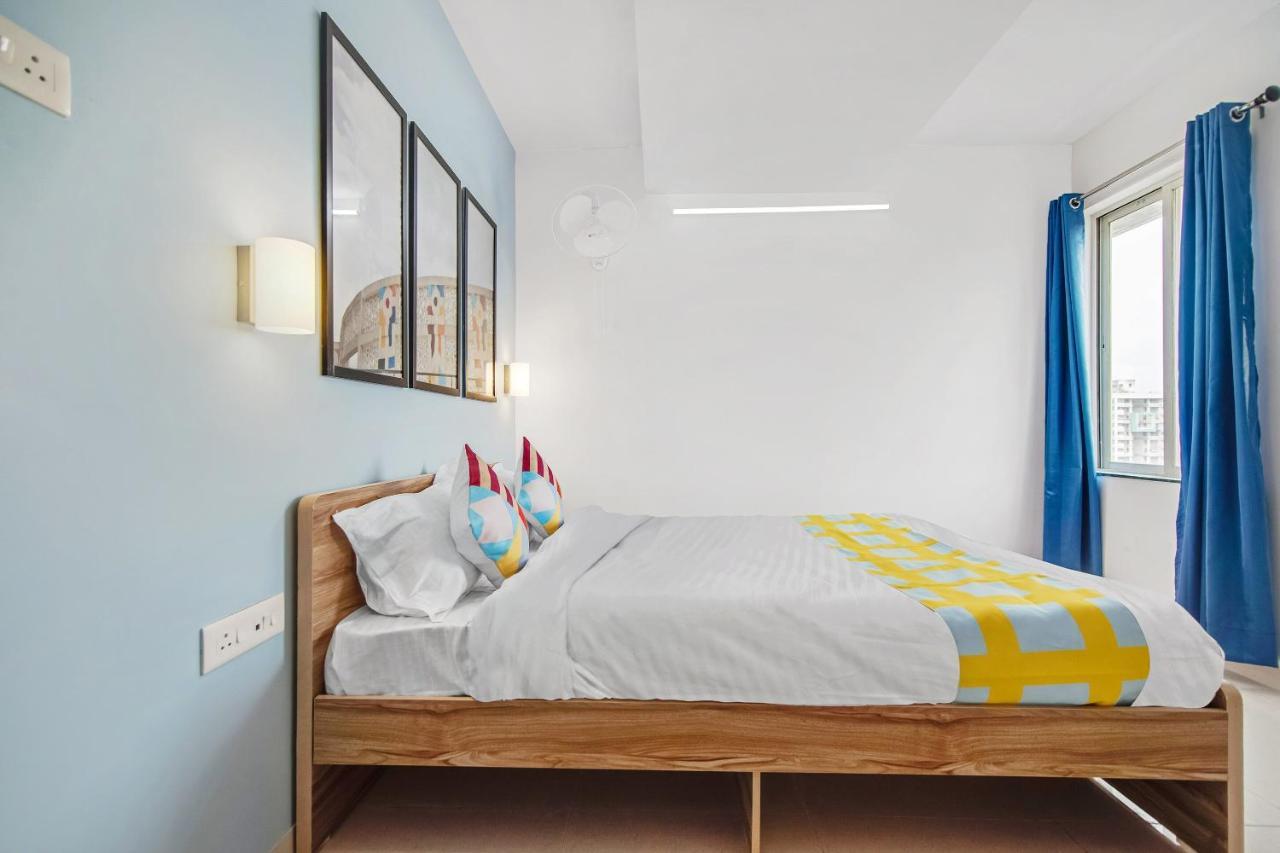 Oyo 79233 Hotel Hive Stays Kochi エクステリア 写真